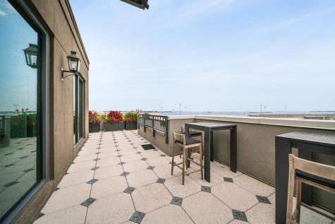 5 Gadsdenboro Street Charleston SC 29401