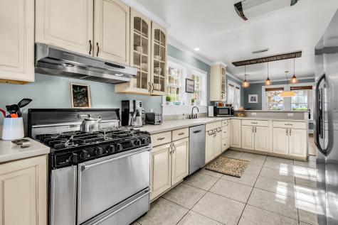 440 Woodland Shores Road Charleston SC 29412