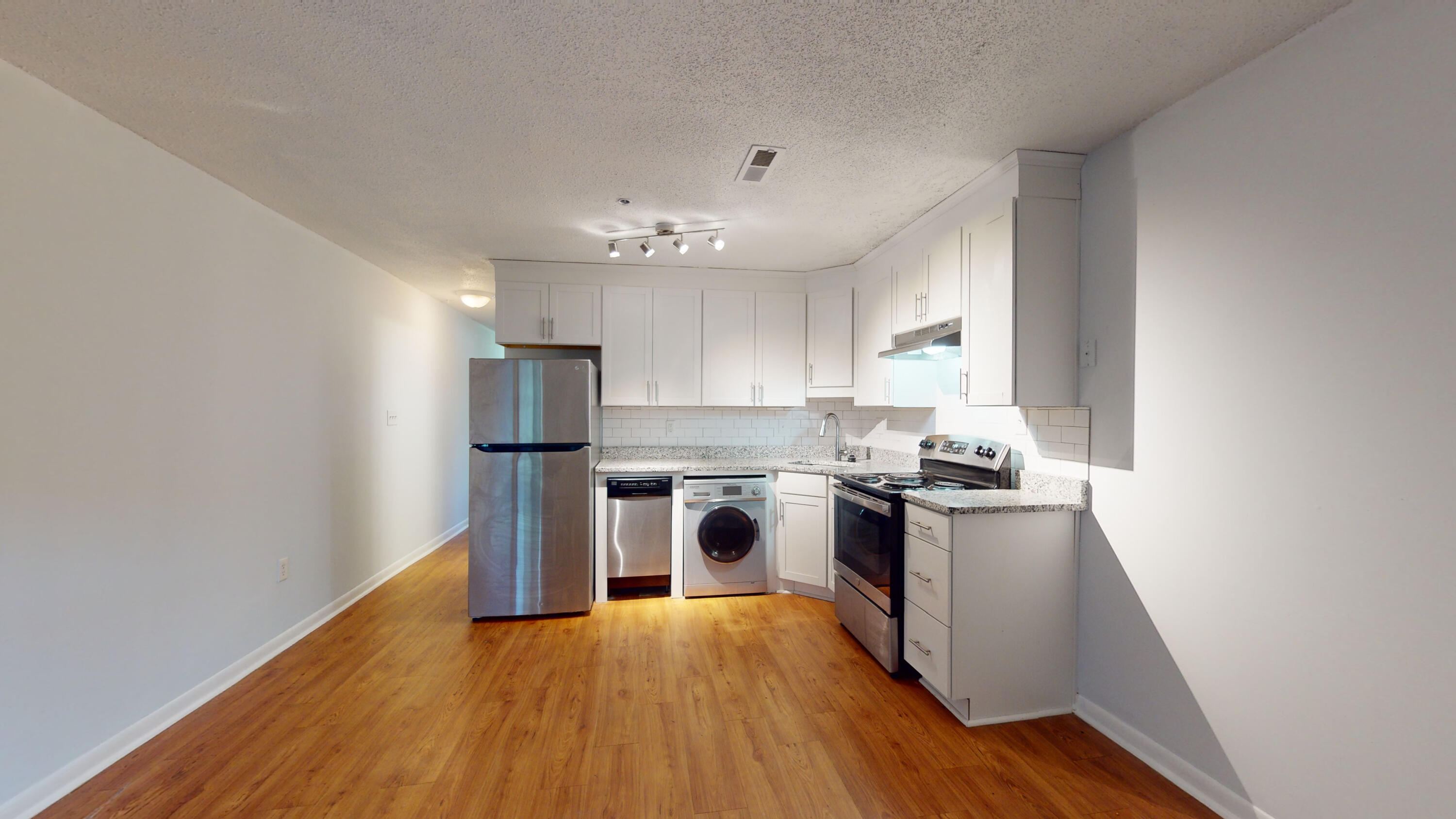 40 Bee Street Charleston SC 29403