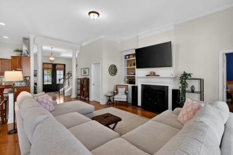 1230 River Walk Court Charleston SC 29492