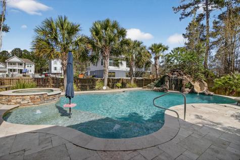 1230 River Walk Court Charleston SC 29492