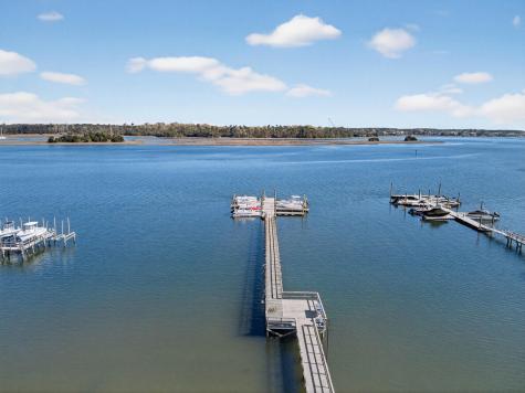 1230 River Walk Court Charleston SC 29492