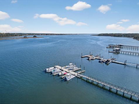1230 River Walk Court Charleston SC 29492