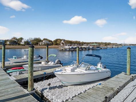 1230 River Walk Court Charleston SC 29492