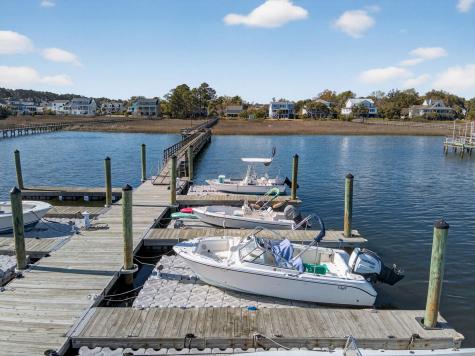1230 River Walk Court Charleston SC 29492