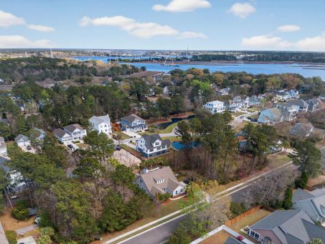 1230 River Walk Court Charleston SC 29492