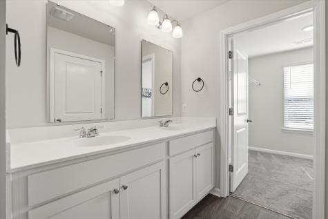 9773 Roseberry Ladson SC 29456