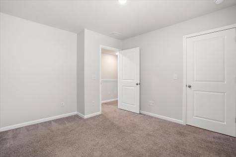 9773 Roseberry Ladson SC 29456
