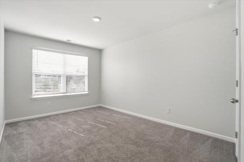9773 Roseberry Ladson SC 29456