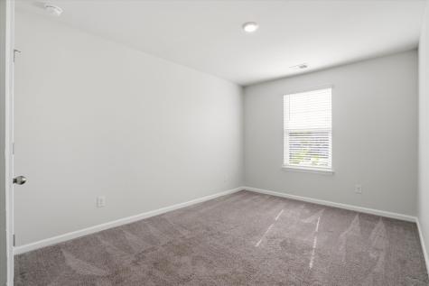 9773 Roseberry Ladson SC 29456