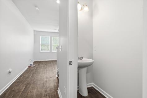 9773 Roseberry Ladson SC 29456