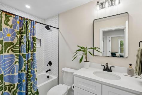 954 Channing Street Charleston SC 29407