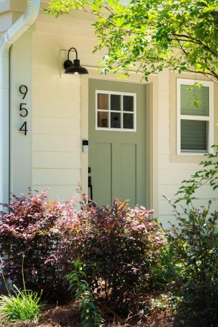 954 Channing Street Charleston SC 29407