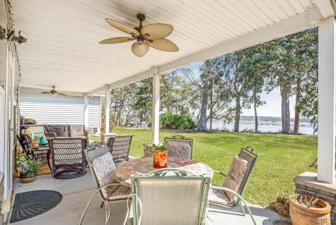 17 White Pond Boulevard Beaufort SC 29902