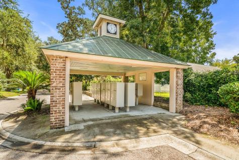 17 White Pond Boulevard Beaufort SC 29902