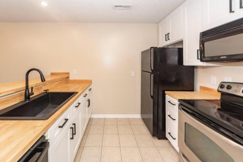 823 Winthrop Street Ladson SC 29456