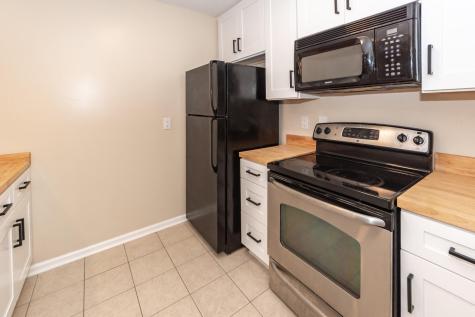 823 Winthrop Street Ladson SC 29456