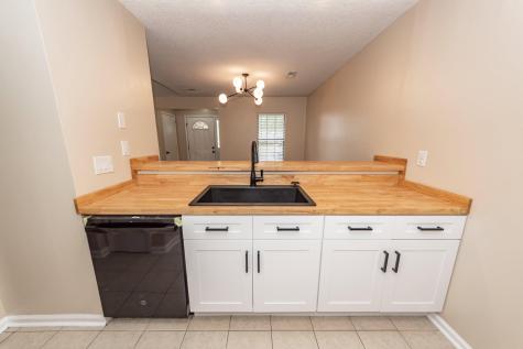 823 Winthrop Street Ladson SC 29456