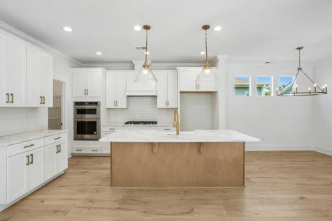 1237 Harriman Lane Charleston SC 29492