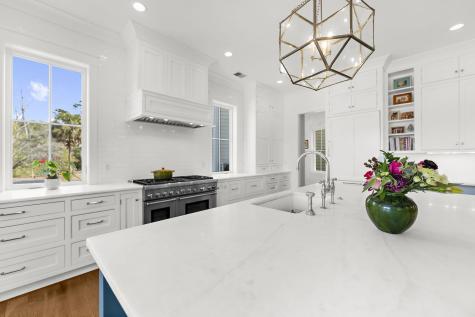 1064 N Shem Drive Mount Pleasant SC 29464