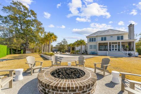 1064 N Shem Drive Mount Pleasant SC 29464