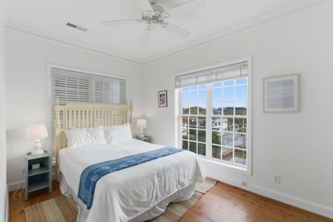 106 W Arctic Avenue Folly Beach SC 29439