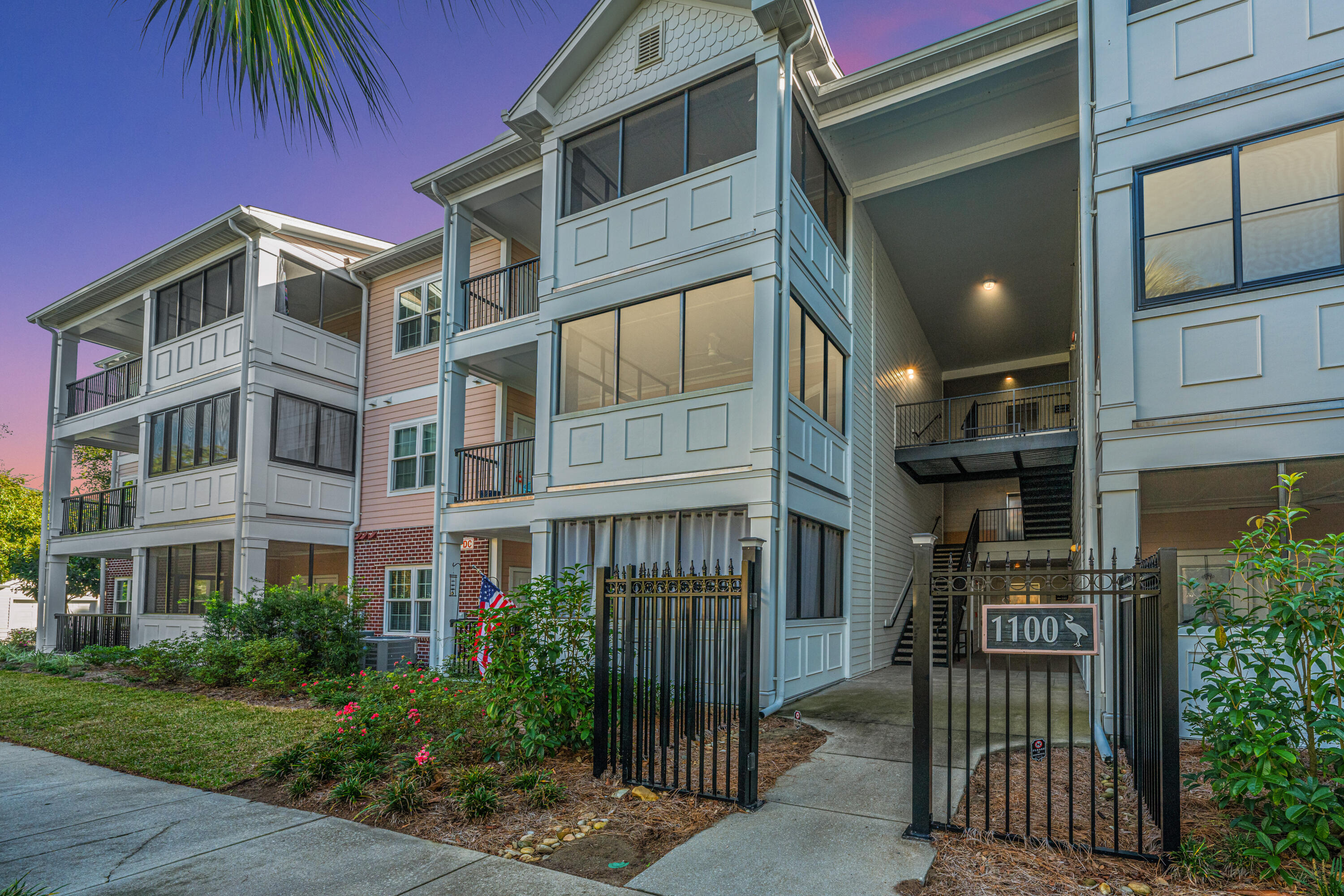 1025 Riverland Woods Place Charleston SC 29412