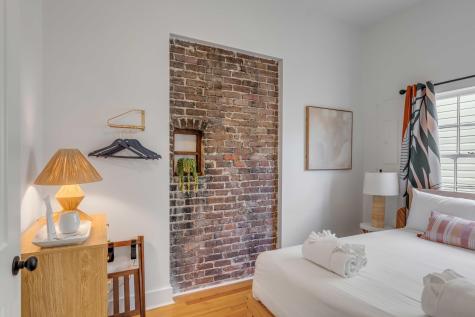 140 Spring Street Charleston SC 29403