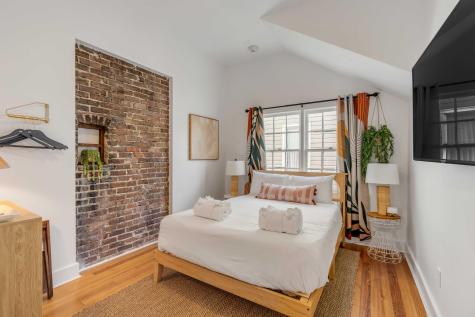 140 Spring Street Charleston SC 29403