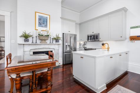 214 Calhoun Street Charleston SC 29401