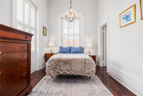 214 Calhoun Street Charleston SC 29401