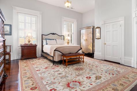 214 Calhoun Street Charleston SC 29401