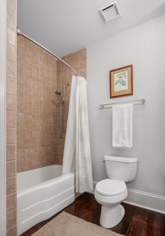 214 Calhoun Street Charleston SC 29401