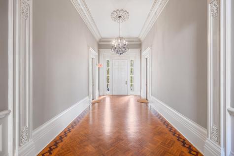 214 Calhoun Street Charleston SC 29401