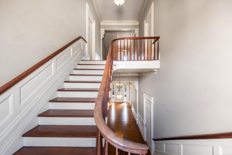 214 Calhoun Street Charleston SC 29401