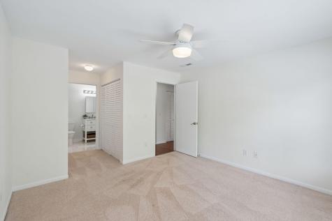 2011 N Highway 17 Mount Pleasant SC 29466