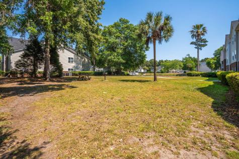 2011 N Highway 17 Mount Pleasant SC 29466