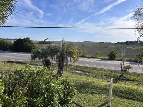 2262 Folly Road Charleston SC 29412