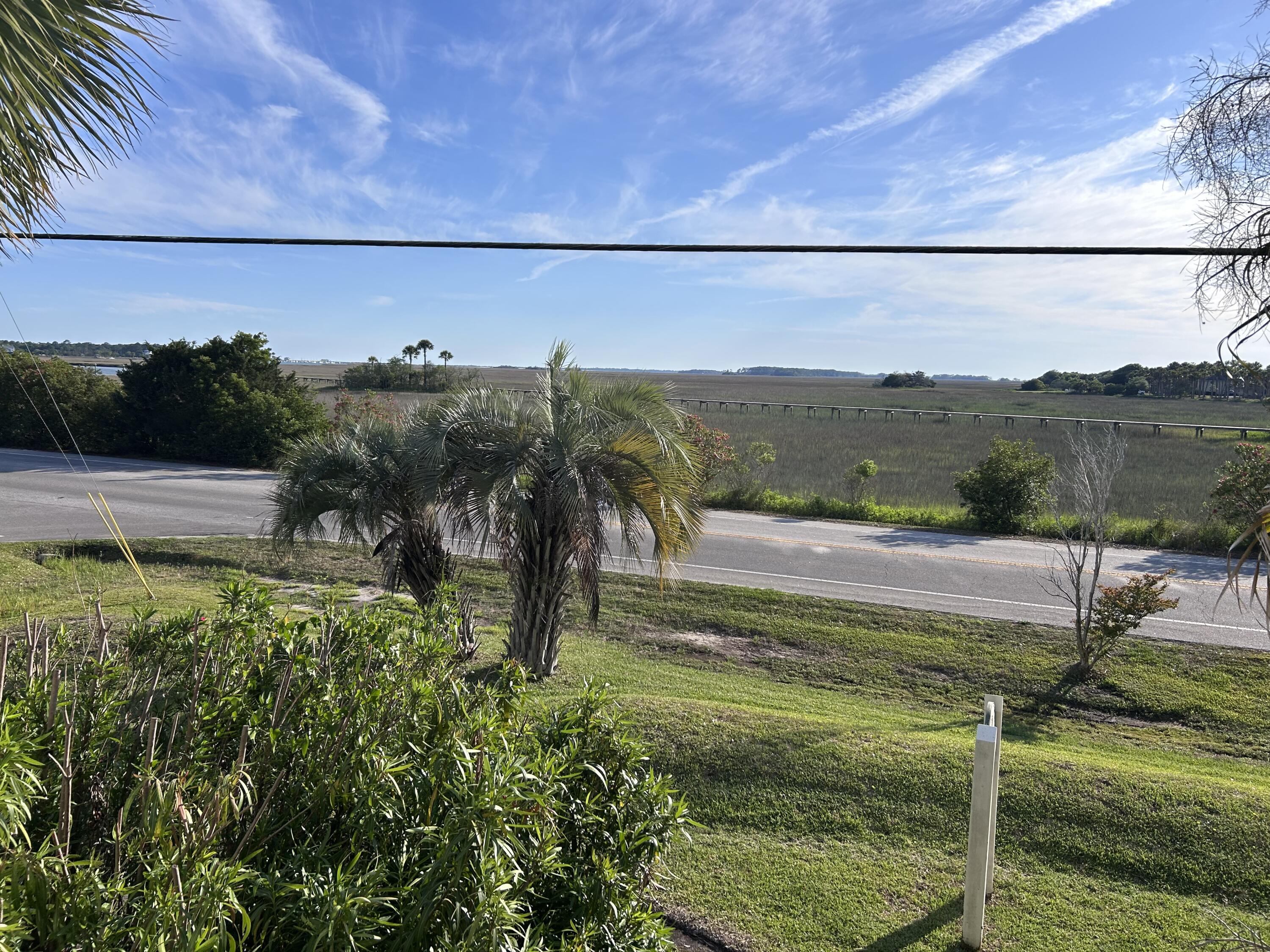 2262 Folly Road Charleston SC 29412