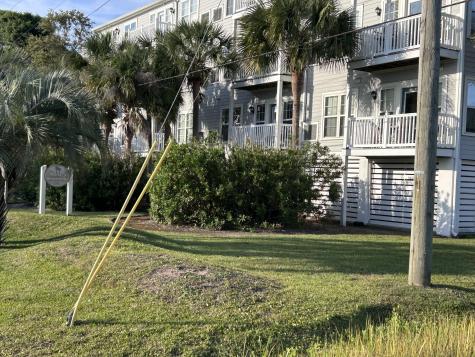 2262 Folly Road Charleston SC 29412