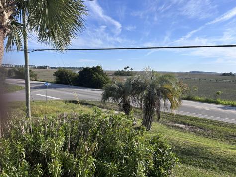 2262 Folly Road Charleston SC 29412