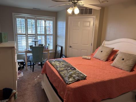2262 Folly Road Charleston SC 29412