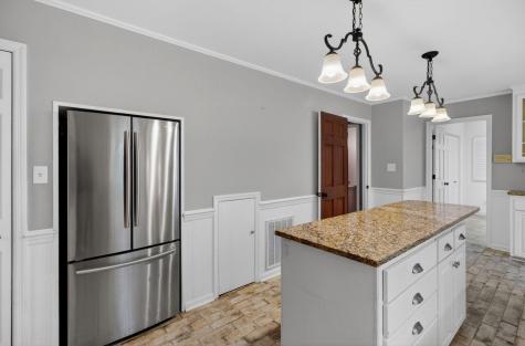 90 Gaillard Lane Summerville SC 29483