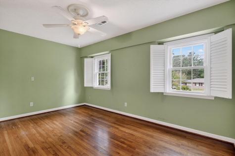 90 Gaillard Lane Summerville SC 29483