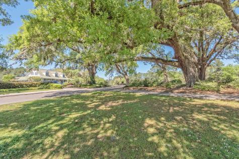 141 Gathering Island Road Summerville SC 29485