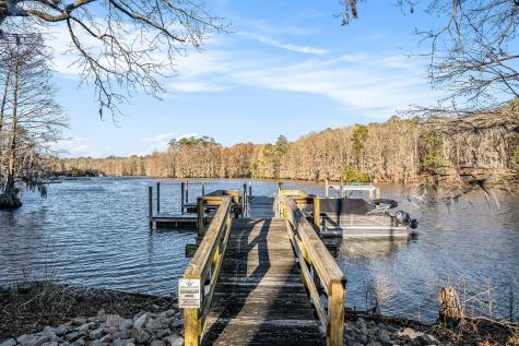 105 Ballard Lane Santee SC 29142