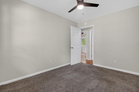 221 Forest Circle Summerville SC 29483