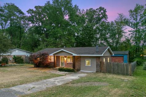 221 Forest Circle Summerville SC 29483