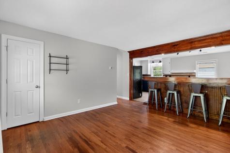 221 Forest Circle Summerville SC 29483
