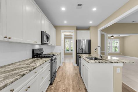 3062 Cross Vine Lane Summerville SC 29483